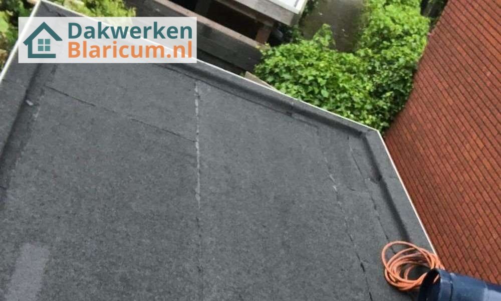 Wat kost een plat dak herstellen? Wat kost een plat dak herstellen in Blaricum?